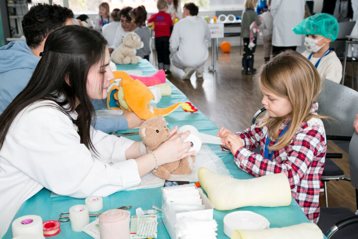 Teddybärkrankenhaus 4; ©Mathis Fotografie.JPG